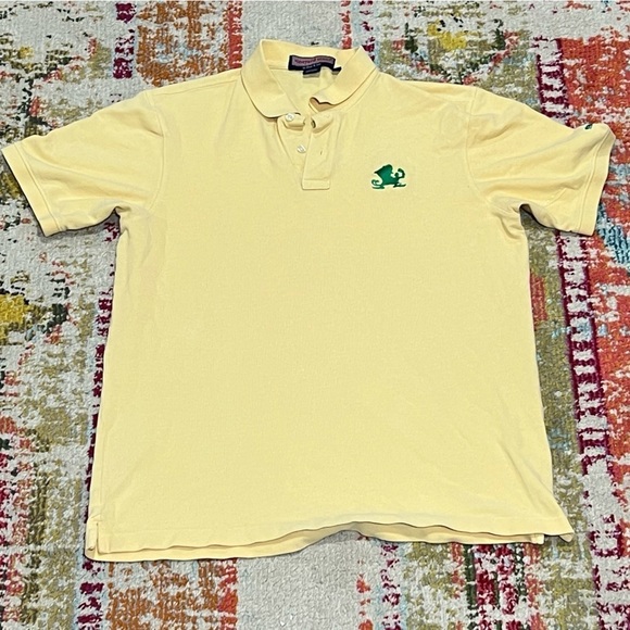 Vineyard Vines Fighting Irish Yellow Golf Tennis Sports Summer Shirt - Picture 1 of 6